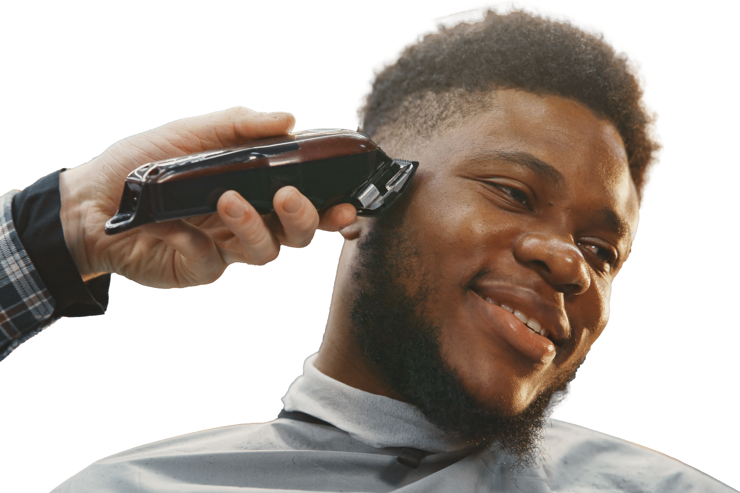 jeune-homme-afro-americain-visitant-le-salon-de-coiffure